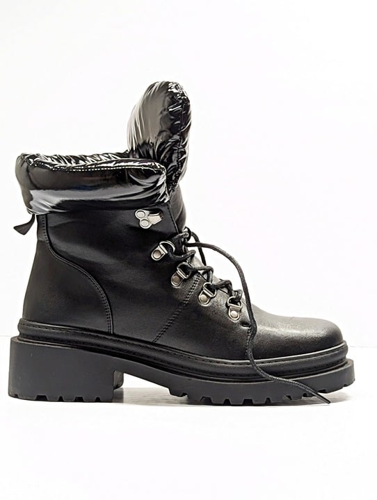Journee Collection Irrah Women's Tru Comfort Foam Bootie Size 9.5 (MSRP $130)