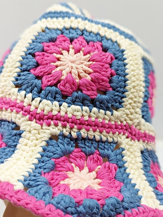 Jocelyn Women's The Tulum Crochet Hat Pink Multi O/S (MSRP $75)