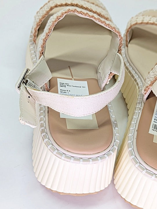 Dolce Vita Daiya Women's Ivory Platform Sandals Size 9 (MSRP $130)