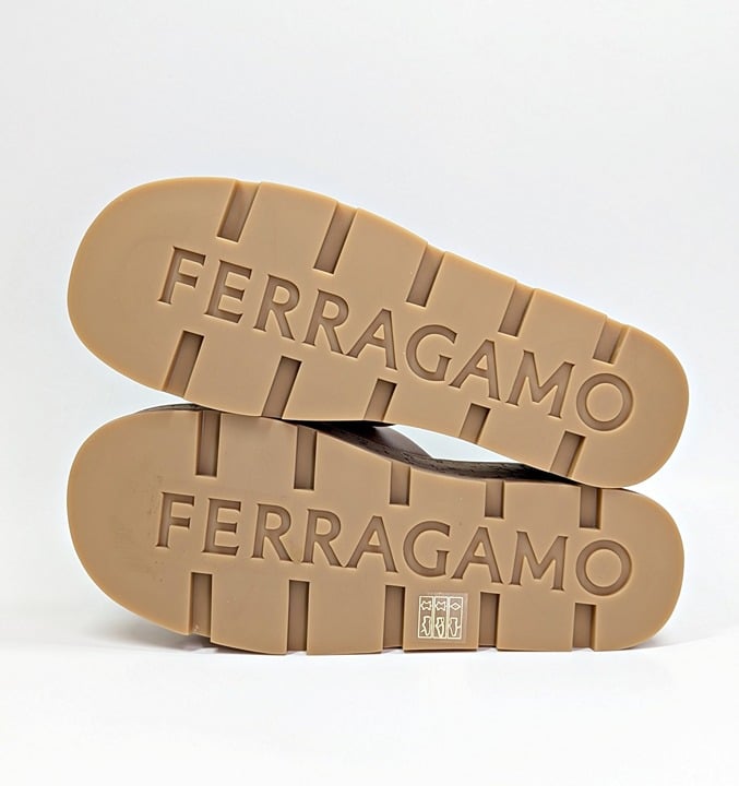 Ferragamo Women's Engracia Platform Slide Sandals in Rosa Size 7 C (MSRP $695)