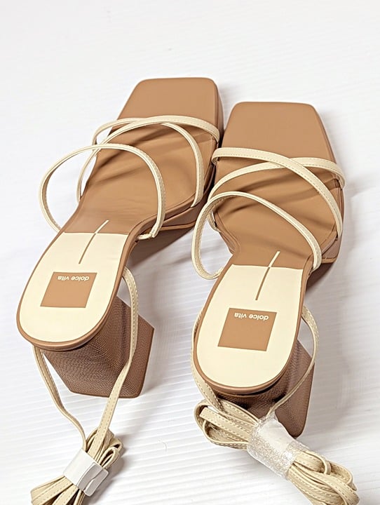 Dolce Vita Women's Amanda Ivory High Heel Sandals Size 10 (MSRP $150)