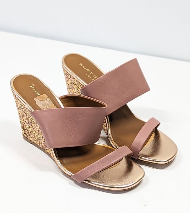 Kurt Geiger London Women's Charing Wedge Sandals Pale Pink Size 39.5 (MSRP $185)