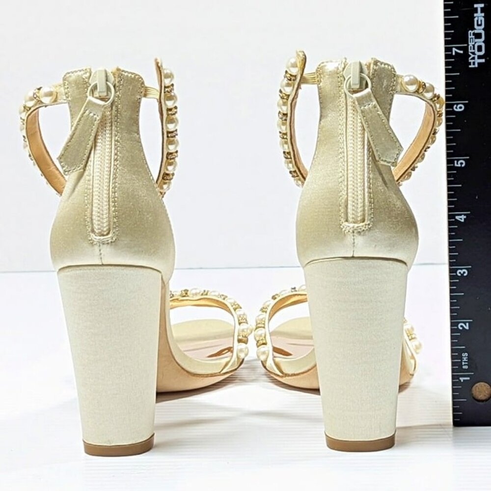 Badgley Mischka Women's Hooper Embellished Satin Heel Sandals Size 6 (MSRP $225)
