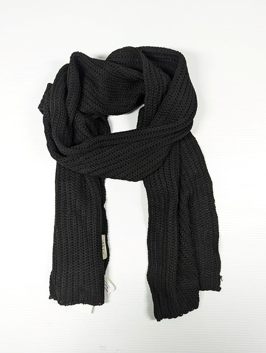 Style & Co Women's Black Solid Ribbed Muffler Scarf O/S (MSRP $30)