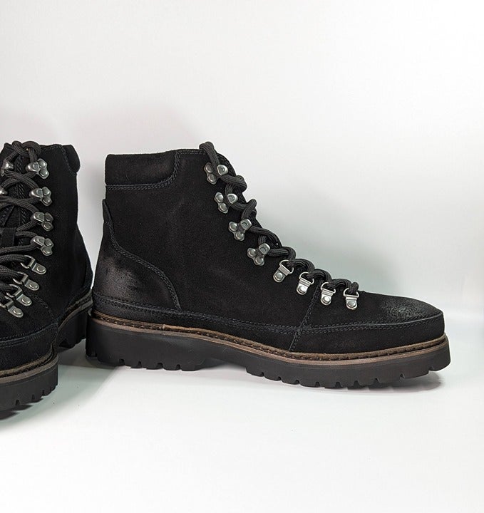 Gentle Souls Men's Donovan Black Lug Hiker Boots Size 11.5 M (MSRP $325)