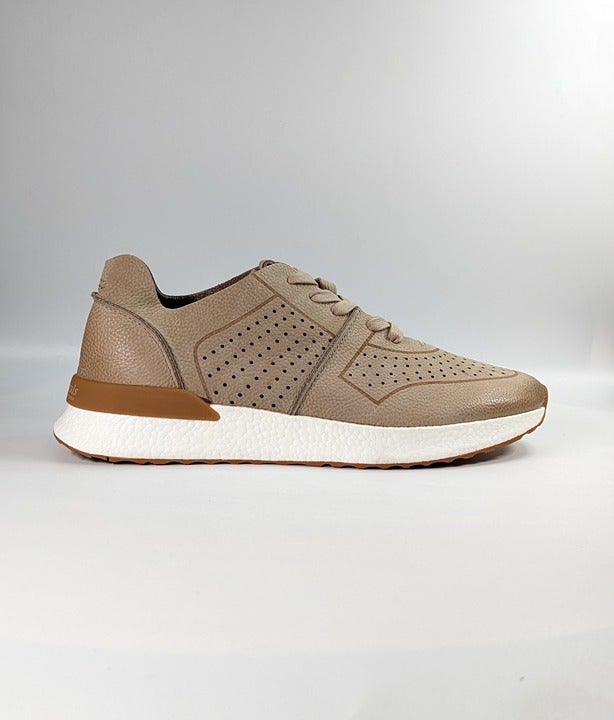 Gentle Souls Men's Laurence Jogger Sneakers Mushroom Grey Size 12 (MSRP $199)