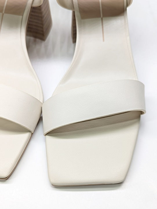 Dolce Vita Women's Paytin Ivory Ankle-Strap City Sandals Size 10 (MSRP $130)