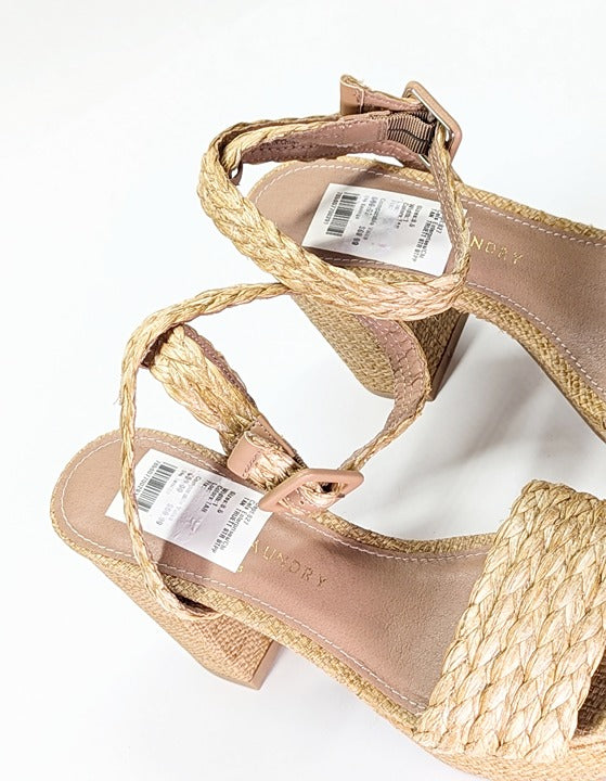 Chinese Laundry Truett Women's Ankle Wrap Platform Sandal Size 8.5 (MSRP $90)