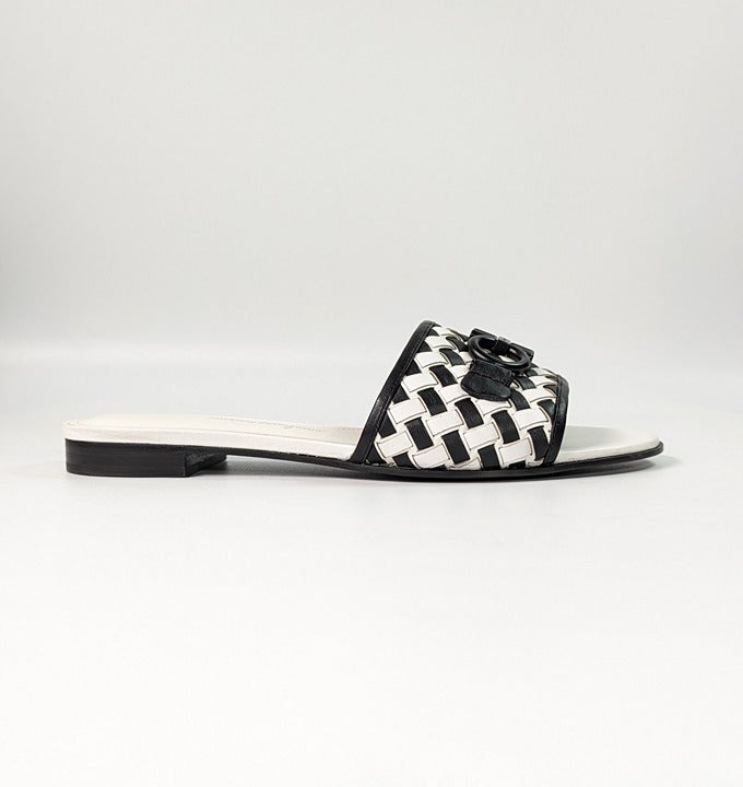 Salvatore Ferragamo Women's Rhodes Slide Leather Sandals Size 6.5 (MSRP $750)