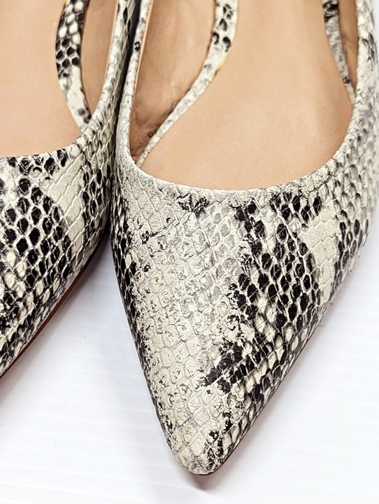 Aqua Women's Abel Snake Embossed Point Toe Flats Size 7 M (MSRP $79)