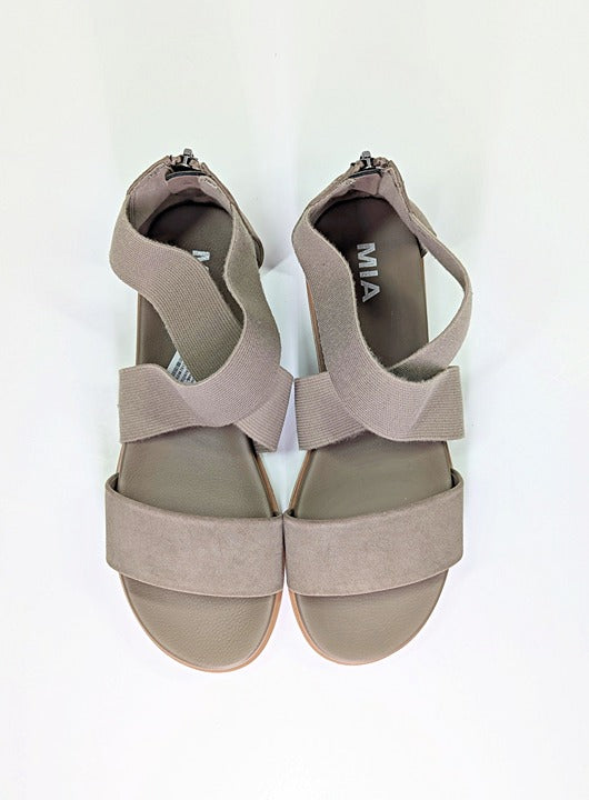 MIA Women's Valuna Flat Strappy Sandals Taupe Size 9 (MSRP $49)