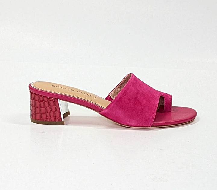 Donald Pliner Women's Toe Loop Block Heel Slide Sandals Pink Size 8 (MSRP $198)