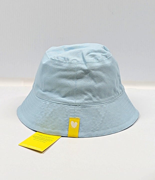 Kerri Rosenthal Women's Cotton Bucket Hat in Smiley Saltwater O/S (MSRP $128)