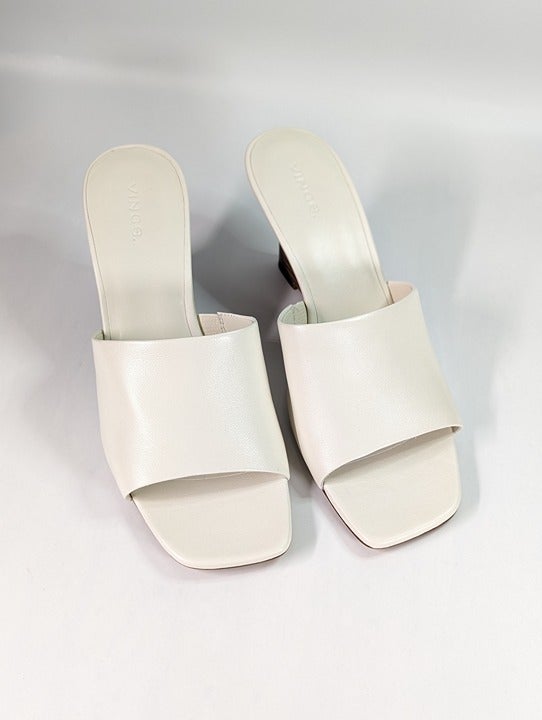 Vince Women's Pia Wedge Mule Sandals Milk Leather Size 9.5 M (MSRP $325)