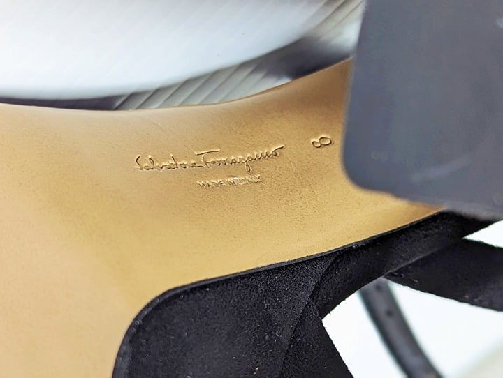 Ferragamo Women's Sonya Suede Ankle Strap Platform Sandals Size 8 C (MSRP $995)