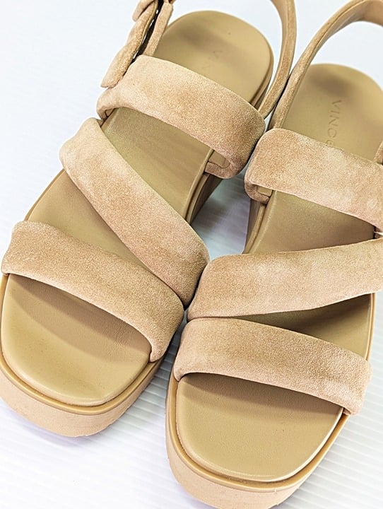Vince Women's Skylar Strappy Slingback Sandals Dune Suede Size 8 M (MSRP $280)