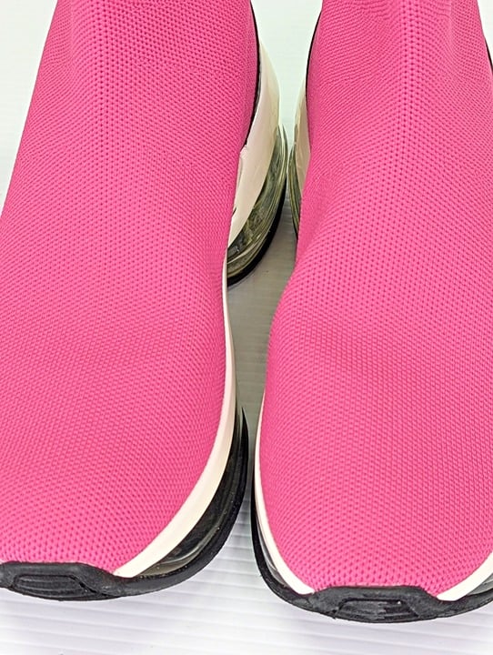 Michael Kors Women's Olympia Extreme Sock Bootie Sneakers Size 7.5 (MSRP $278)