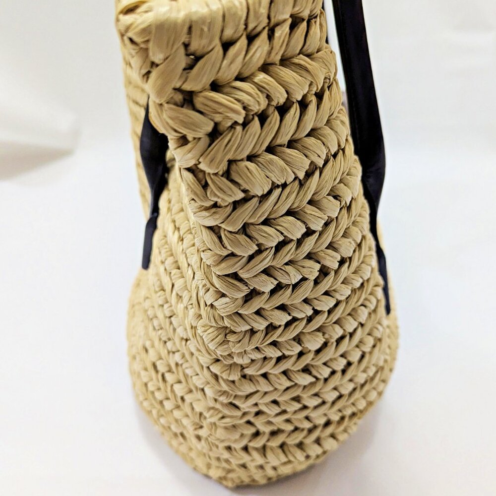 Bottega Veneta Arco Women's Raffia Tote Bag Leather Pouch in Black (MSRP $3,000)
