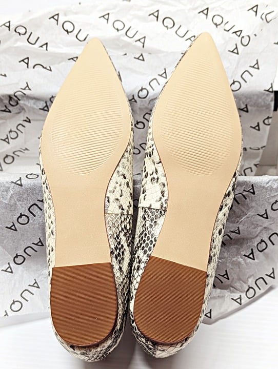 Aqua Women's Abel Snake Embossed Point Toe Flats Size 7 M (MSRP $79)
