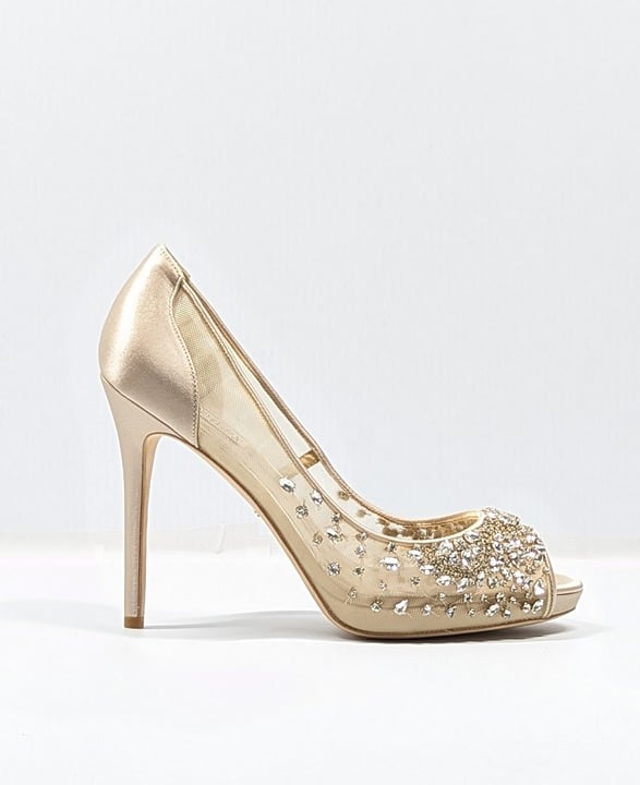 Badgley Mischka Women's Pepper Embellished Pumps Satin Size 9.5 (MSRP $295)