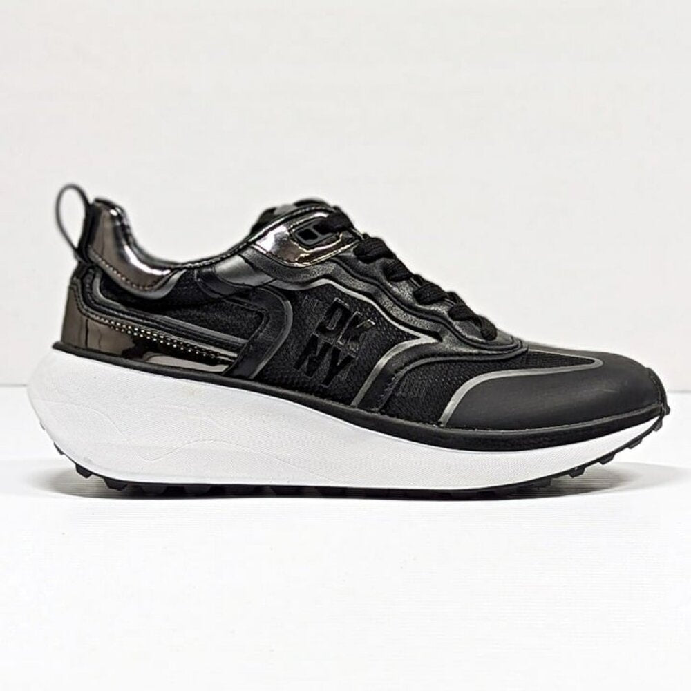 DKNY Women's Aki Lace-Up Sneakers Black Gunmetal Size 7 M (MSRP $139)