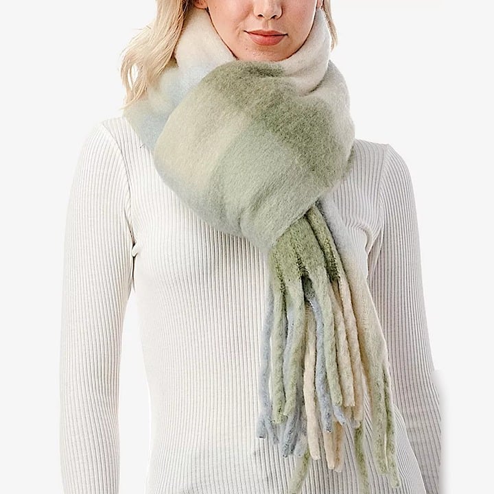 Marcus Adler Women's Cozy Plaid Scarf with Fringe-Trim Lilac O/S (MSRP $55)