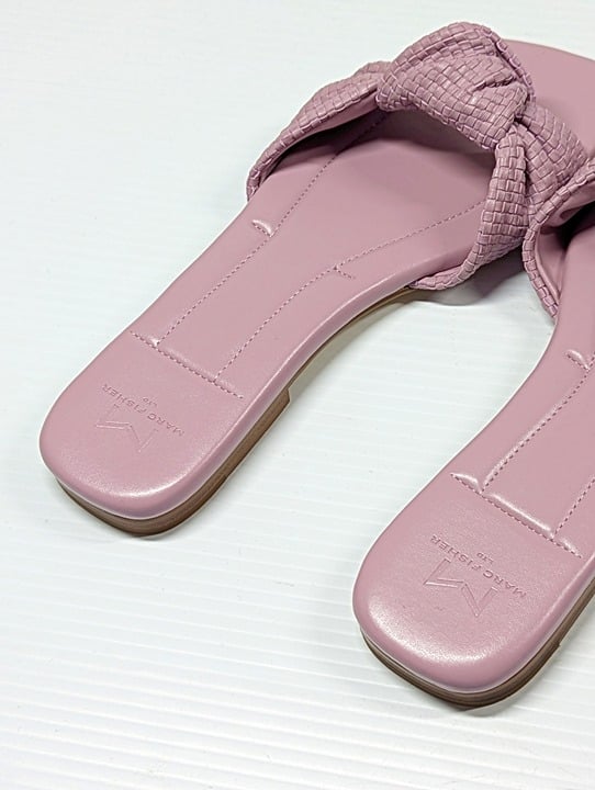 Marc Fisher LTD. Women's Marlon Slip On Woven Slide Sandals Size 7 (MSRP $130)