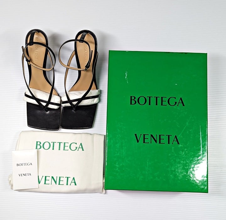 Bottega Veneta Women's Black Stretch Strappy Wedge Sandals Size 39 (MSRP $1,100)