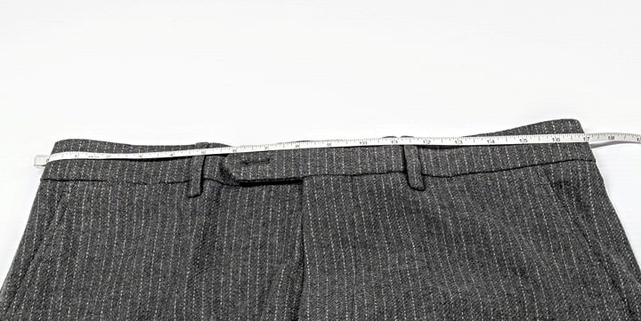 Vince Camuto Men's Bell 2-Piece Suit Light Gray Striped Size 42L/W35 (MSRP $150)
