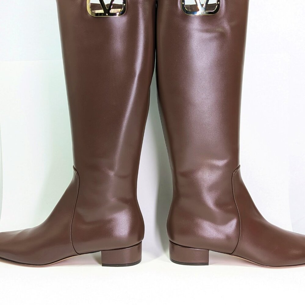 Valentino Garavani Womens Vlogo Medallion Calfskin Knee Boot Size 41 MSRP $2,190