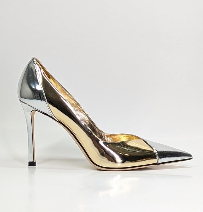Jimmy Choo Women's Cass 95 Metallic Pointed Toe Pumps Size 38.5 (MSRP $950)