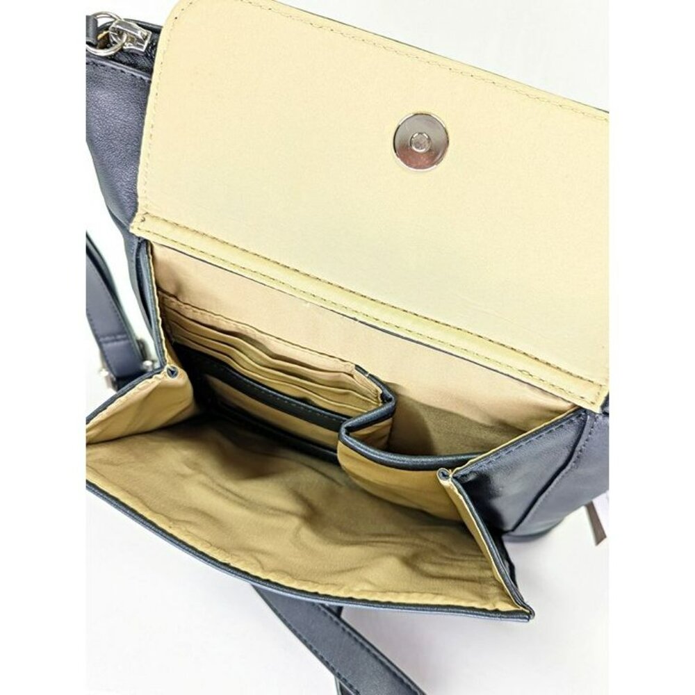 Giani Bernini Venice Women's Nappa Crossbody in Dark Navy (MSRP $100)