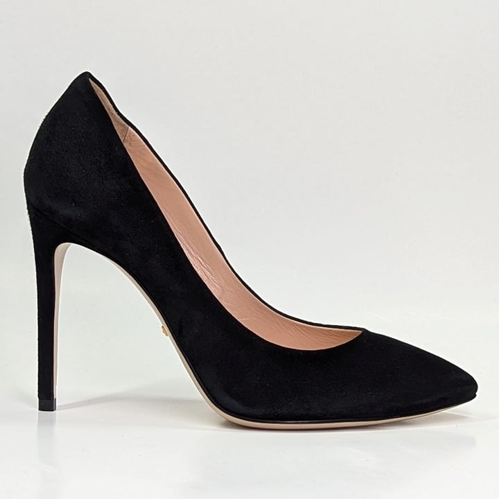 Gucci Women's Black Suede Point Toe Stiletto Heel Pump Size 36.5 (MSRP $720)