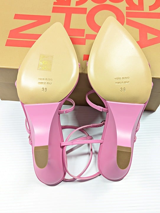 Gia Borghini Women's Gia 26 Strappy Wedge Sandals Pink Size 39 IT (MSRP $510)