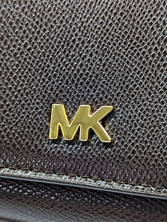 Michael Kors Saffiano Women's Leather Logo Fanny Pack Size S/M (MSRP $128)