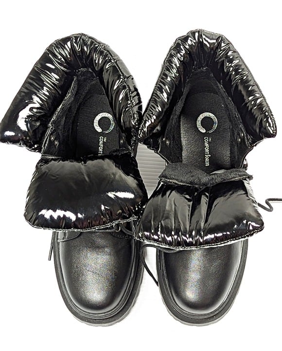 Journee Collection Irrah Women's Tru Comfort Foam Bootie Size 9.5 (MSRP $130)