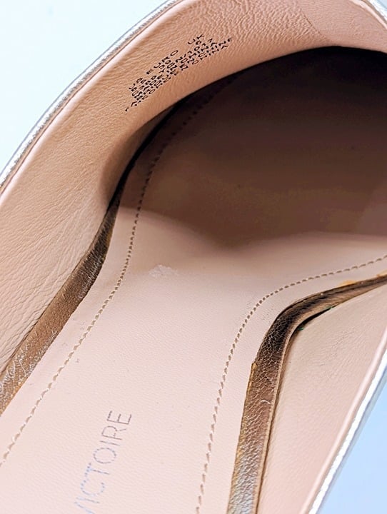 Pour La Victoire Women's Korrine Leather Heel Mules Champagne Size 8.5 MSRP $245