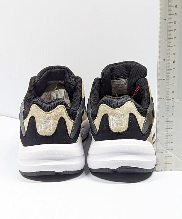 FILA Women's Luminance Low-Top Sneakers Size 9.5 US (MSRP $115)