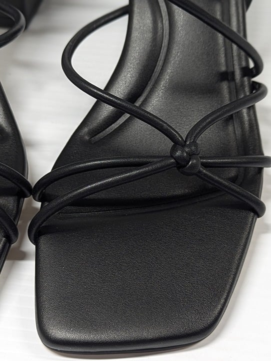 Marc Fisher LTD. Women's Calynda Strappy Block Heel Sandals Size 9 (MSRP $150)