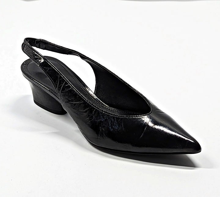 Donald J Pliner Women's Gema Pumps Black Distressed Shine Size 6.5 (MSRP $268)