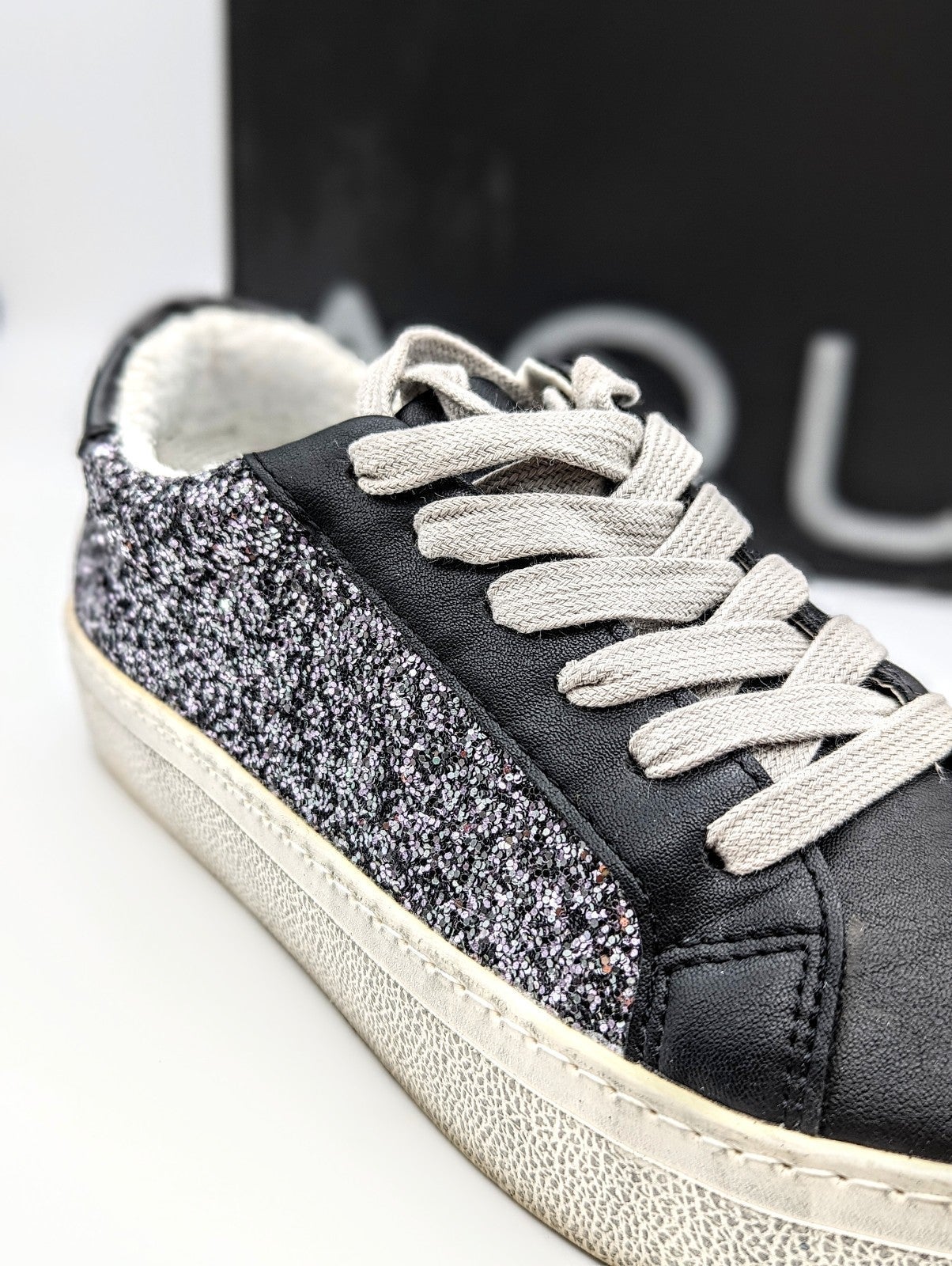 Aqua Play Women's Leather Fashion Sneakers Size 7.5 (MSRP $109)