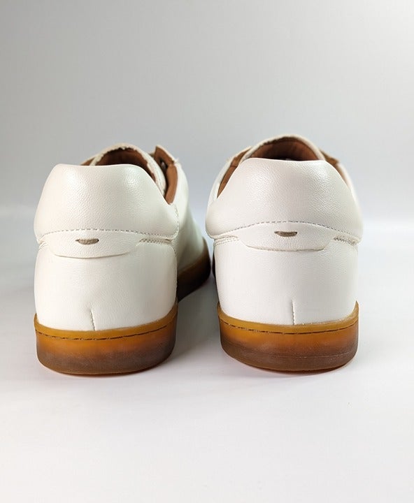 Gentle Souls Men's Nyle White Leather Sneakers Size 10 M (MSRP $295)