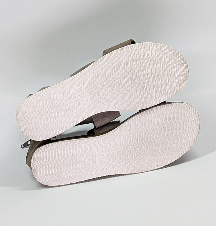 MIA Women's Valuna Flat Strappy Sandals Taupe Size 8 (MSRP $49)