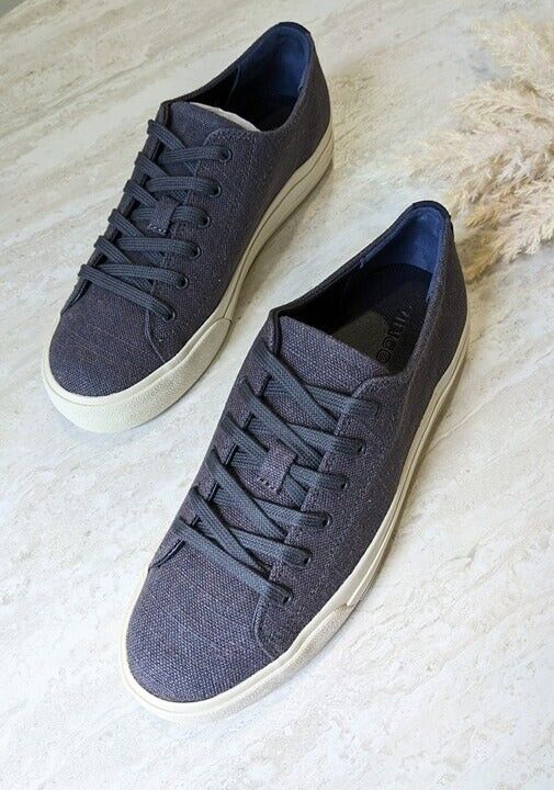 Vince Heaton Women's Blue Coastal Fabric Sneaker Size 6.5 M (MSRP $230)