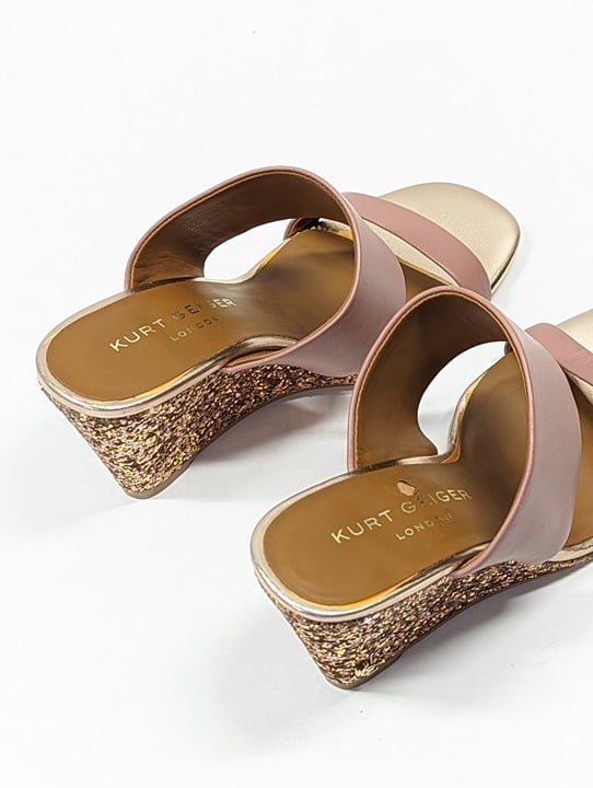 Kurt Geiger London Women's Charing Wedge Sandals Pale Pink Size 36.5 (MSRP $185)