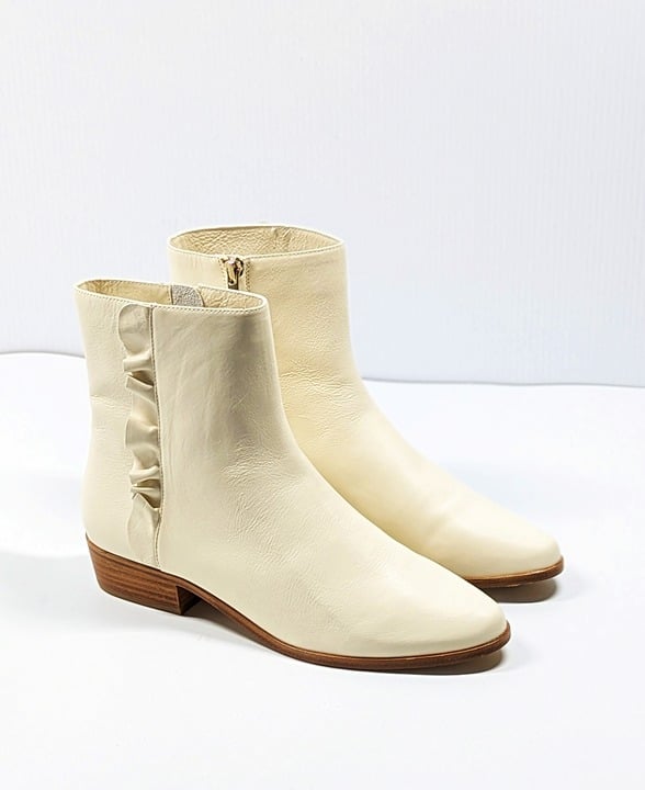 Joie Women's Laleh Ruffle Shell Leather Ankle Booties Size 39.5 EU (MSRP $368)