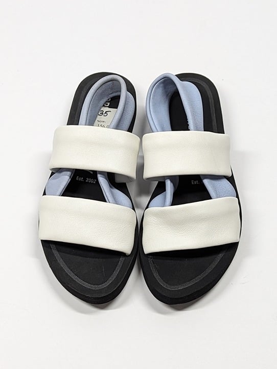 Opening Ceremony Women's Elhena Platform Slingback Sandals Size 35 (MSRP $195)