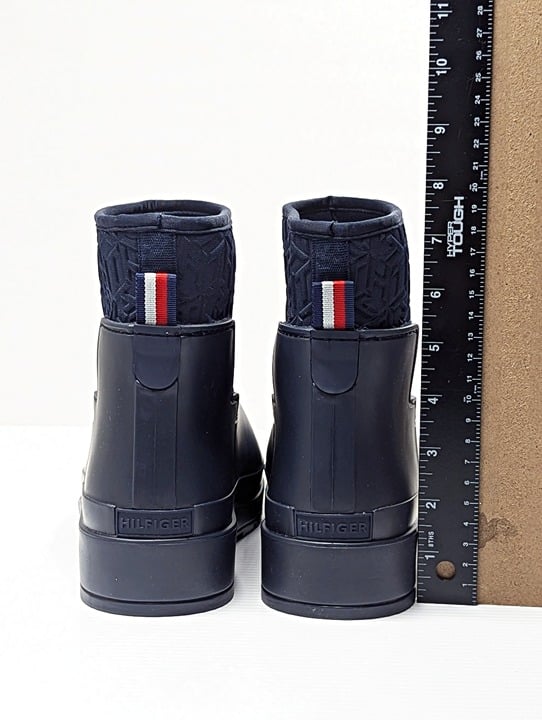 Tommy Hilfiger Women's Benio Waterproof Rain Boots Dark Blue Size 10 (MSRP $99)