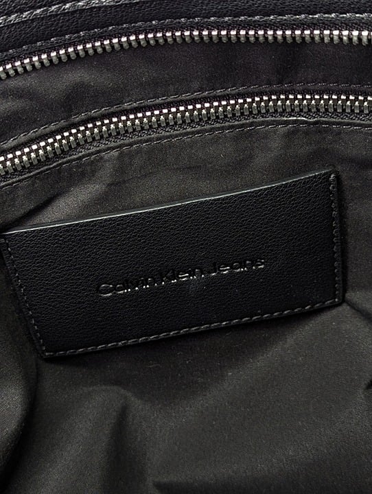 Calvin Klein Women's Ultralight Large Shopper Tote in Black (MSRP $148)