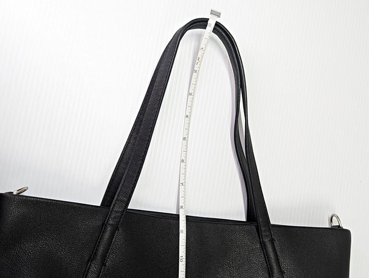 Calvin Klein Women's Ultralight Large Shopper Tote in Black (MSRP $148)